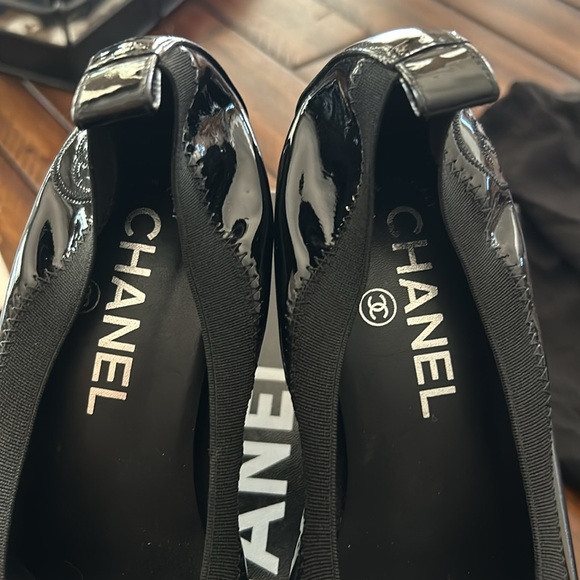 Patent leather Chanel Escarpin pumps. Size 37 - Picture 5 of 13